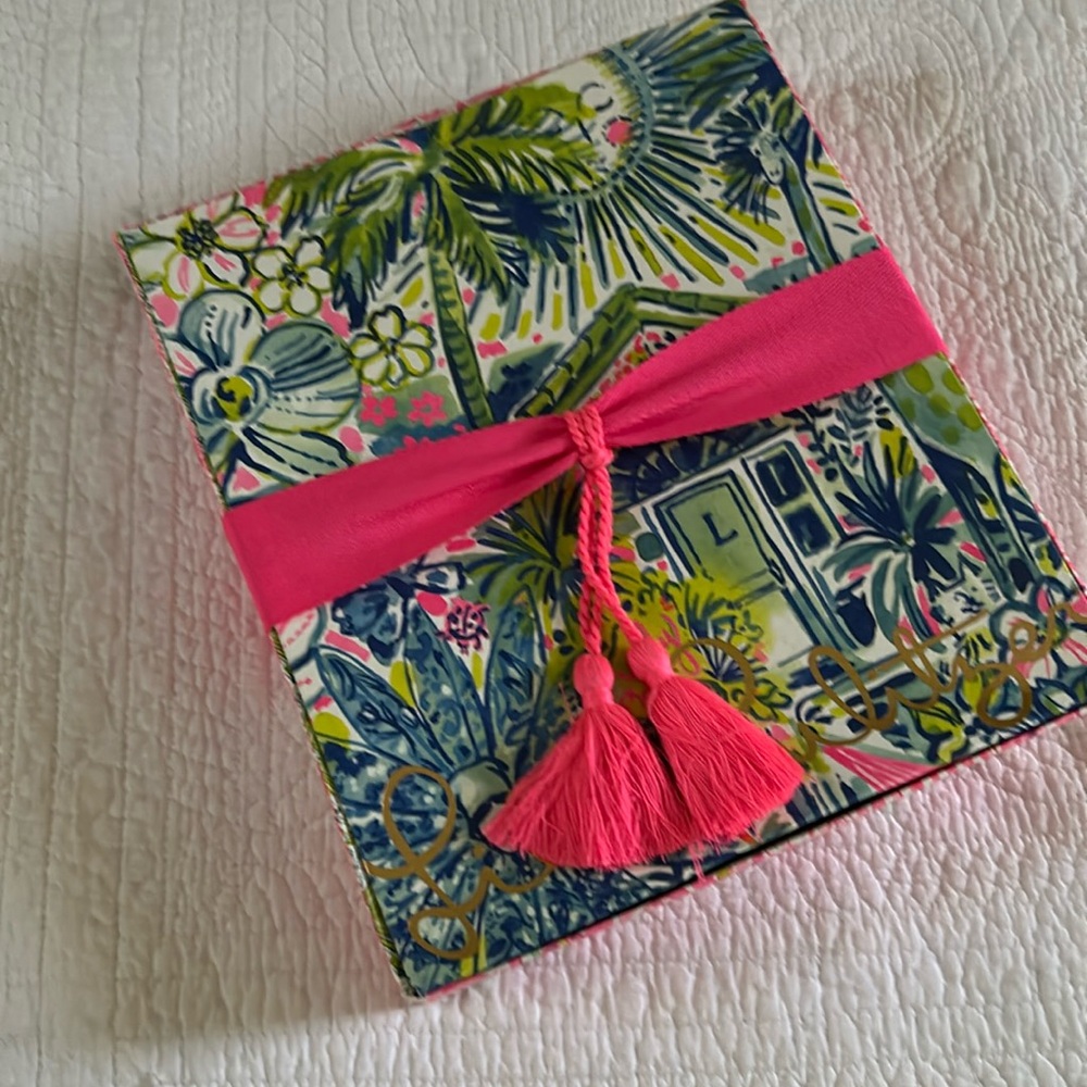 Lilly Pulitzer cosmetic bag